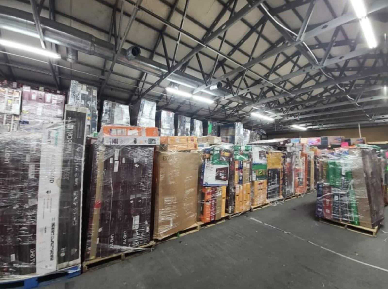 Wholesale tv Pallets | TV Pallet Liquidation | Buy Televisions in Bulk
