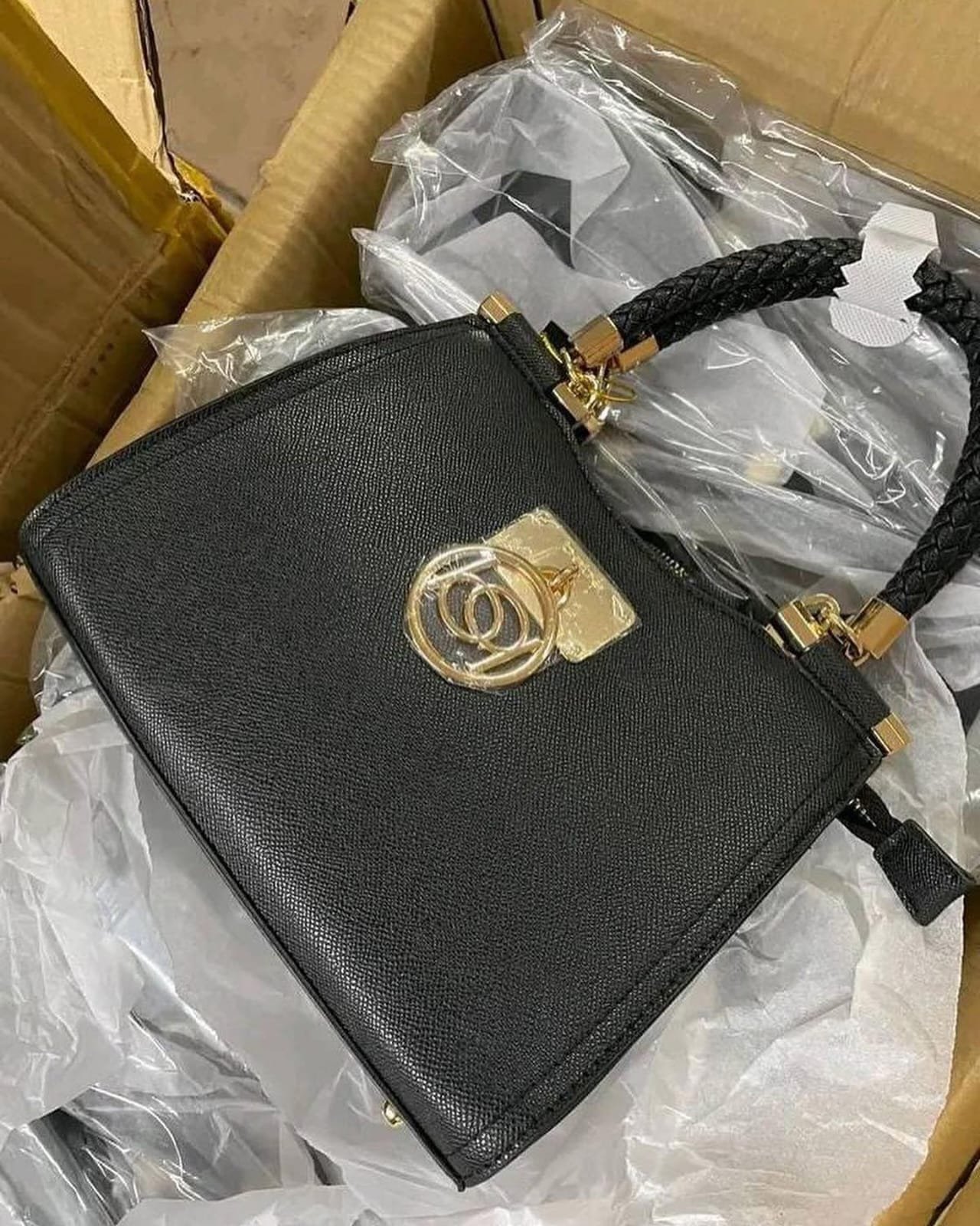 Bebe Handbags Wholesale | Wholesale Designer Handbags Pallets