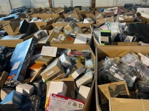 Amazon high count electronics pallets