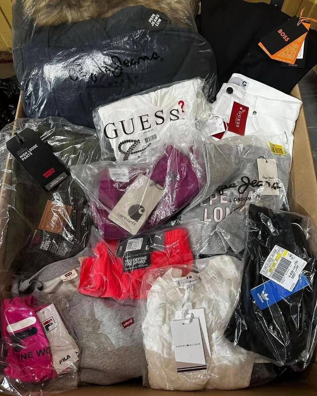 Clothing overstock pallets for sale - Image 2