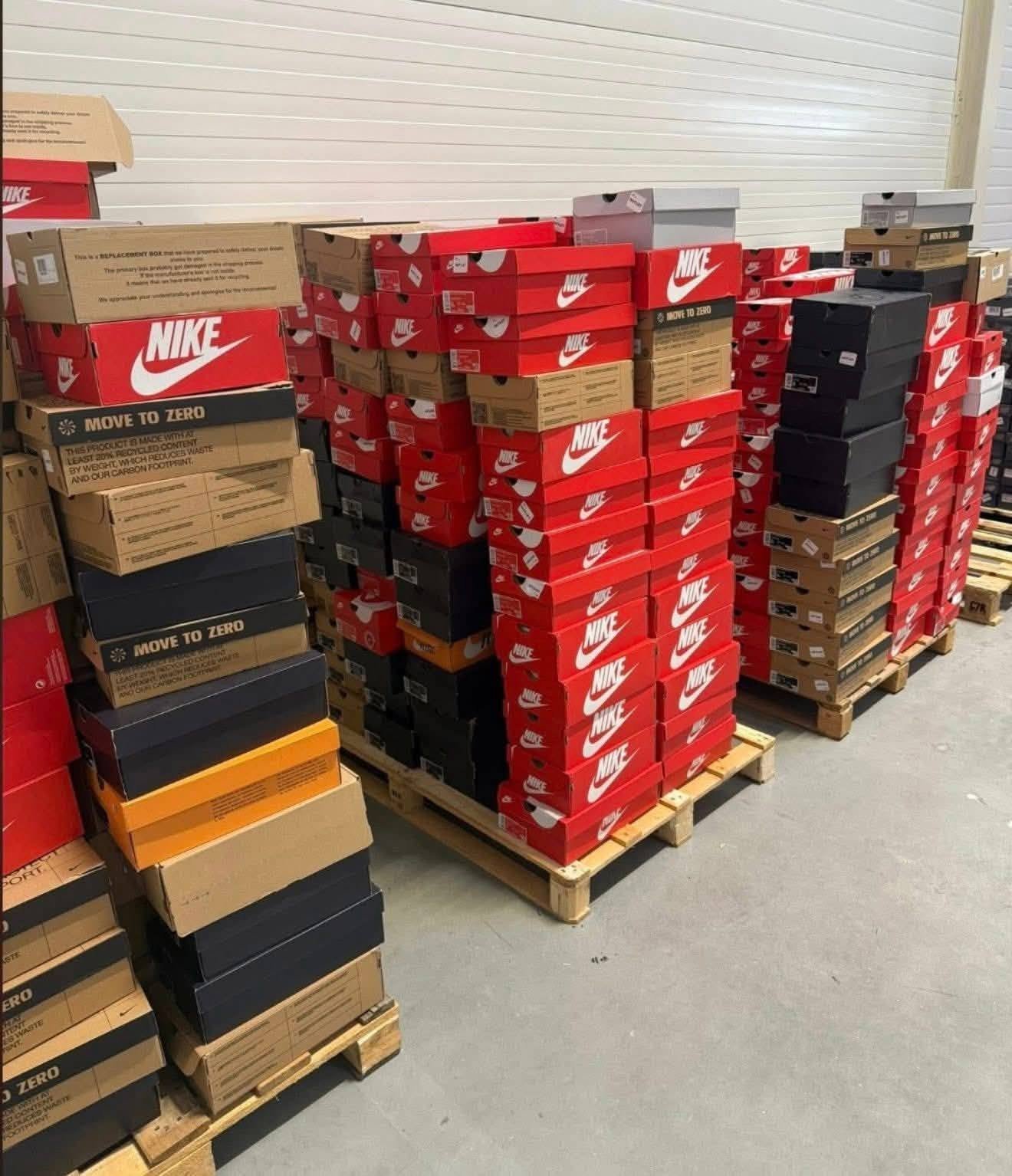 Mixed sneakers shoes liquidation pallets wholesale - Image 2